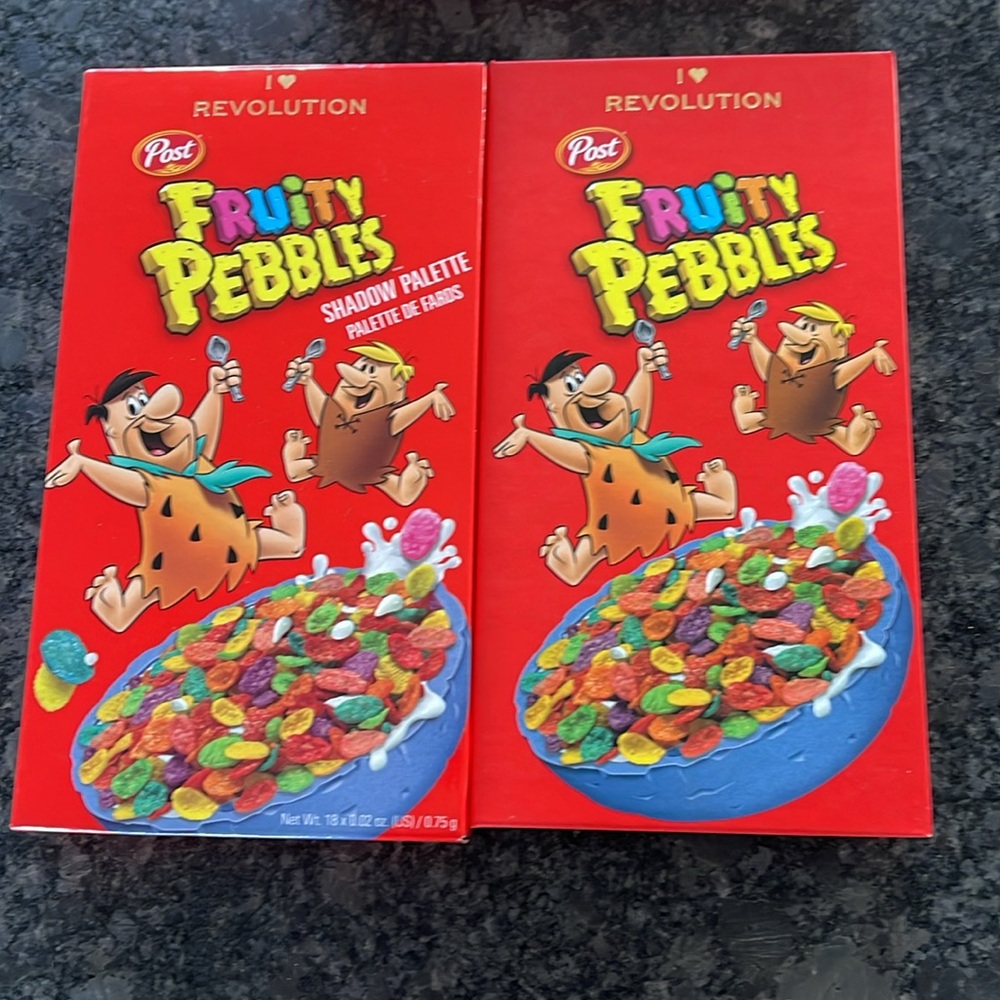 Revolution I ❤️ Post Fruity Pebbles Eyeshadow Palette & Brush Set - Picture 2 of 5